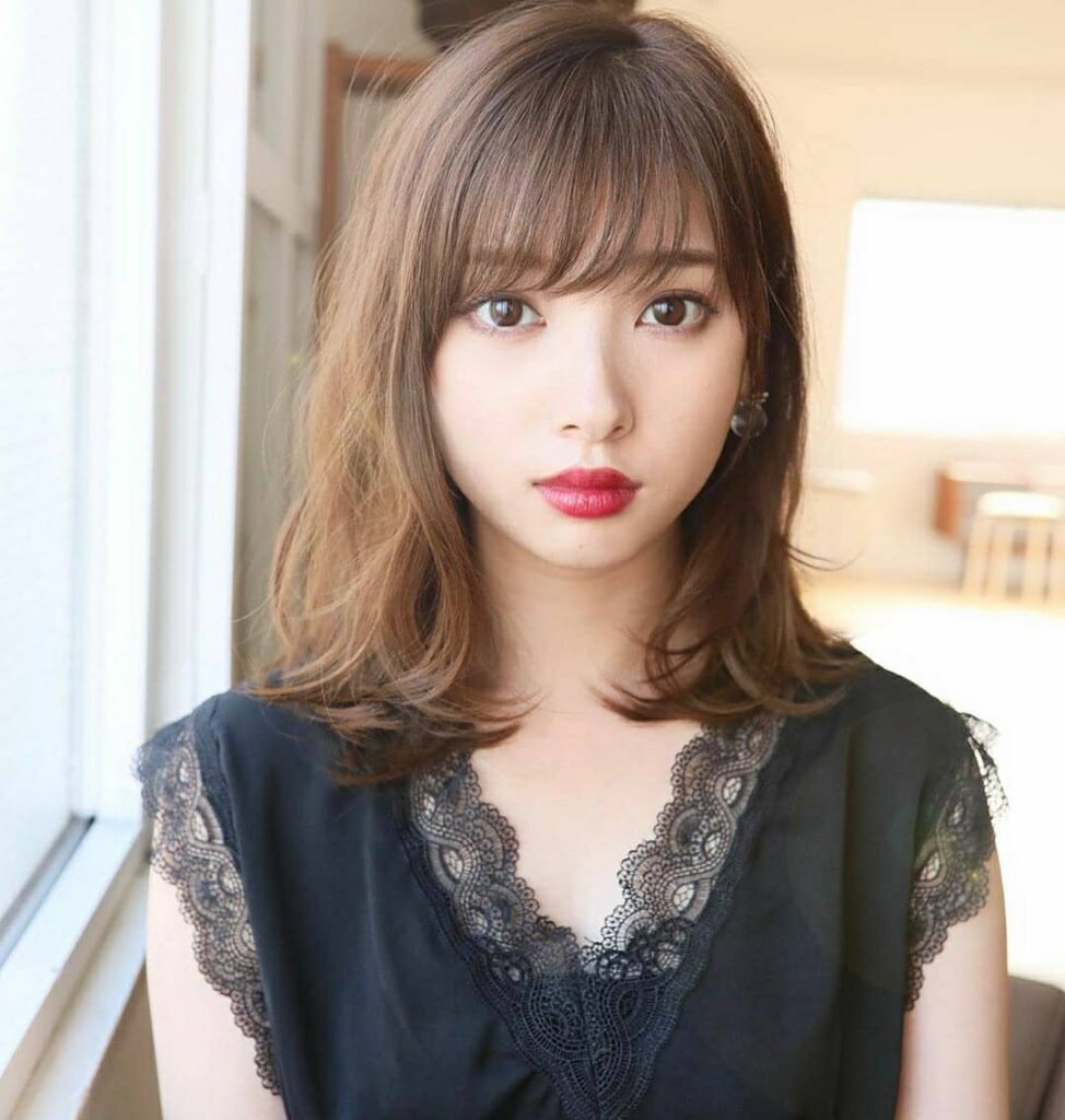 Instagram（インスタ）おしゃれサロンモデルの谷川菜奈さんってどんな人？