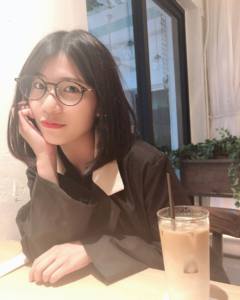 Showroom ショールーム 楠ひなたさんってどんな人 ライブ配信ナビ